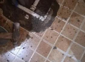 兴平卫生间测漏水公司分享下兴平自来水管道泄漏检测的具体位置分析。